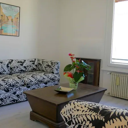 Casa Giotti X9 - Reception トリエステ